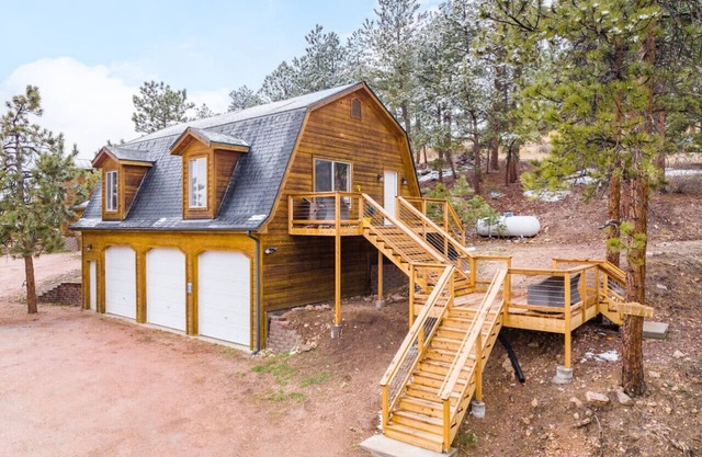Quirky Mountain Getaway