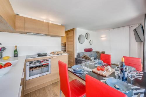 Résidence Palafour - Studio cabine 4 personnes pieds des pistes - balcon vue Grande Sassière MAE-3629