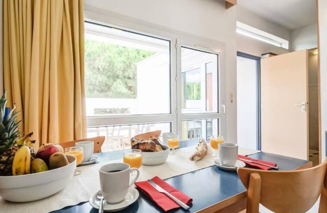 Résidence Pierre & Vacances Les Terrasses du Parc** - Apartment for 6 people - 2 bedrooms - Terrace - Ground floor