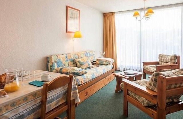 Résidence Pierre & Vacances Les Mouflons I et II * - Apartment 2 Rooms 6 People