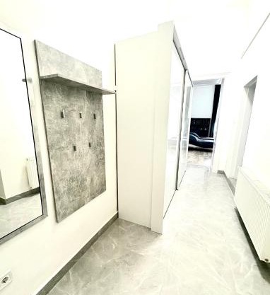 R78 Apartment