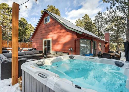 Radiant Retreat - Upscale Hot Tub BBQ