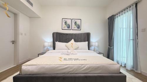 Raha Loft Trend 1BR - Stylish Stay with Pool & Gym Near Al Raha Mall & Beach