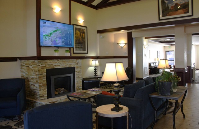Ramada by Wyndham Denver International Airport
