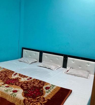 Ramashrya Homestay Peaceful Stay Near Mahakal & Railway Station