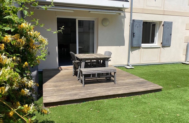 Rare Apartment Arcachon heart Terrace 100m2 & Parking