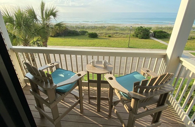 Rare Corner View OCEAN FRONT! Ask for weekly stay 10% discount!