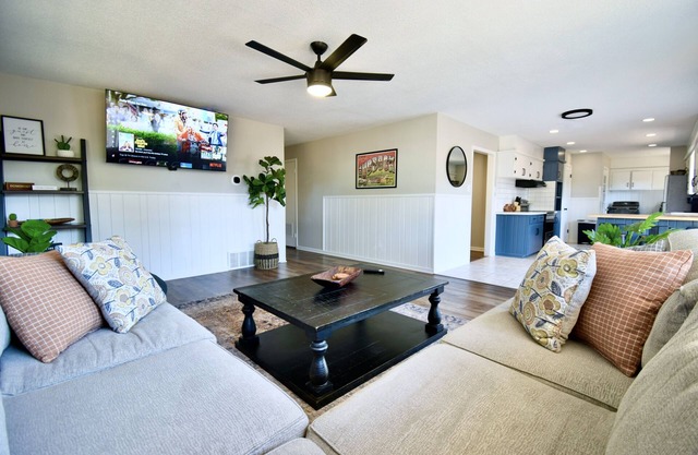 Red Raider HQ – Spacious 4BR Minutes from Texas Tech & Jones Stadium