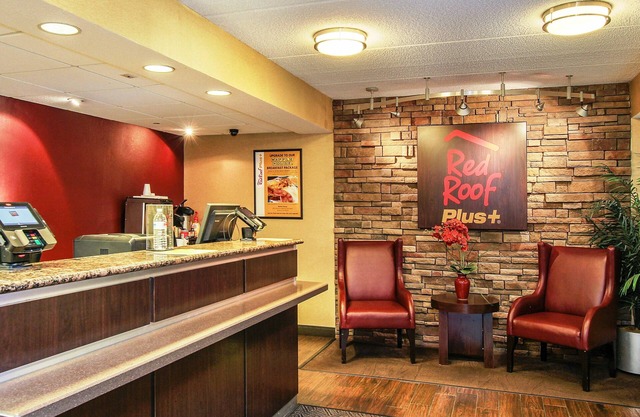 Red Roof Inn PLUS+ Atlanta - Buckhead