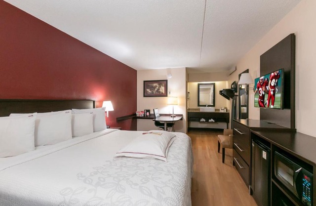 Red Roof Inn PLUS+ Wilmington - Newark