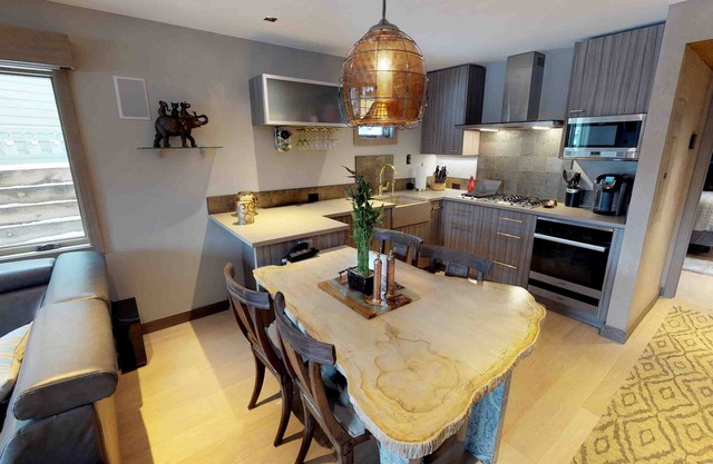 Refreshed, Modern Avon Condo Near Free Shuttle to Beaver Creek Skiing, Dining