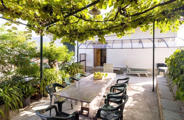 Relax and nature .. 300m from the Bay !!