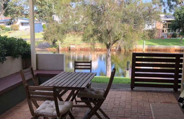 Relax By The River, TOP NOTCH