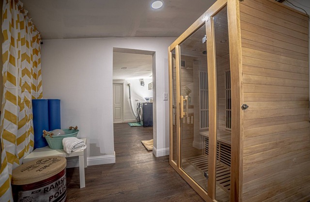 Relax & Unwind in our Cozy Home with Private Sauna