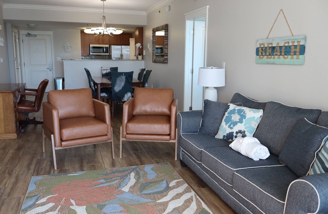 Relaxing beach condo on the Gulf! Waterscape unit A427. Resort amenities.