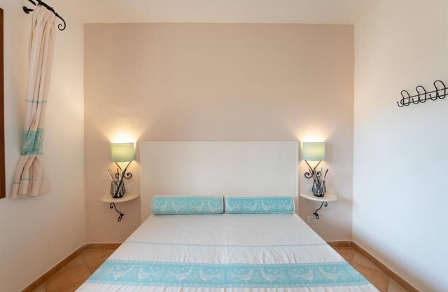 Relaxing Residence Baia dei Mirti B4 1 Bedroom Apartment Sleeps 4 -Bilo 4
