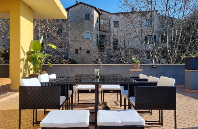 Remolo Maison - Two Bedroom House, Sleeps 4