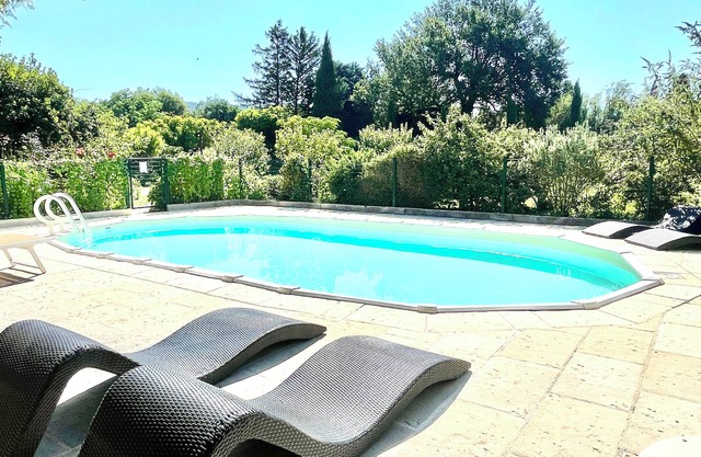 Rendez-vous avec les cigales - Gîte 6 people - 100m2 - private swimming pool - air conditioning