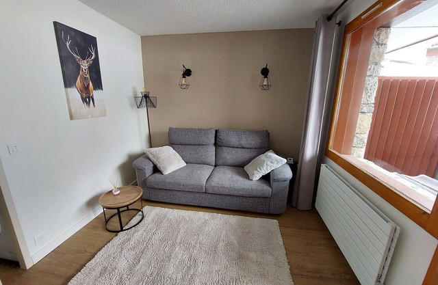 Renovated divisible studio in the heart of the resort with parking and WIFI