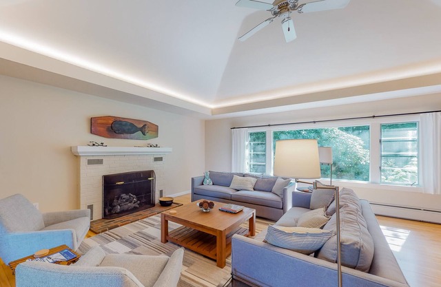 Renovated Juniper Point gem with wraparound deck & Westerly water views