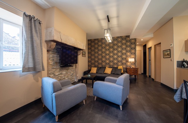 Renovated winegrower's house in a quiet location