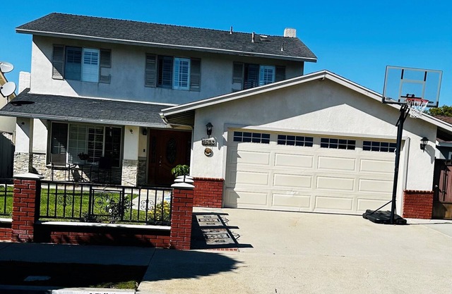 Rent a room in a Beautiful fully furnished 2 Story Cozy home!