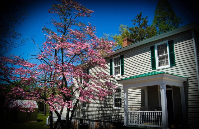 Rent the Entire Historic Vaiden Inn on 8 acres