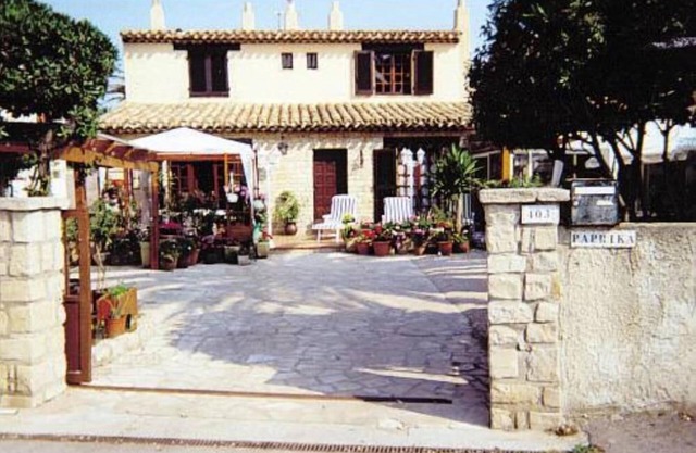 RENTAL VILLA SEASIDE BEACH FACING, PANORAMIC SEA