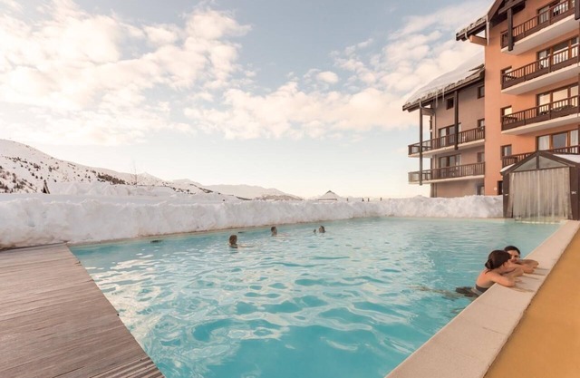 Residence at the foot of the piste, heated outdoor pool- VALMEINIER - Pierre & Vacances