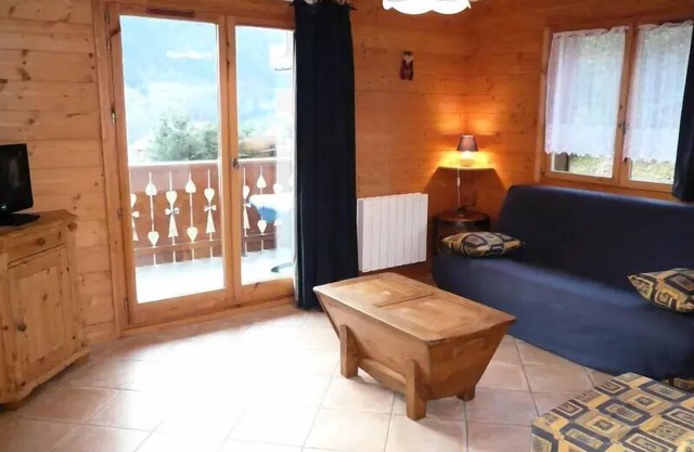 Residence Bergerie Des 3 Vallees D - Nice apartment 3 rooms 4 people located on Les Allues in a quiet area