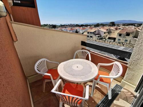 Residence De La Plage - STUDIO 4 PERSONNES 4 couchages PORT LEUCATE. Réf: 1RP 223 MAE-4694