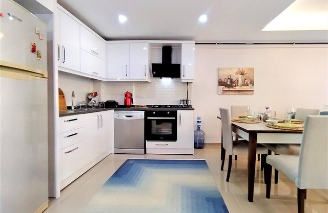 Residence Flat with Shared Pool in Konyaalti