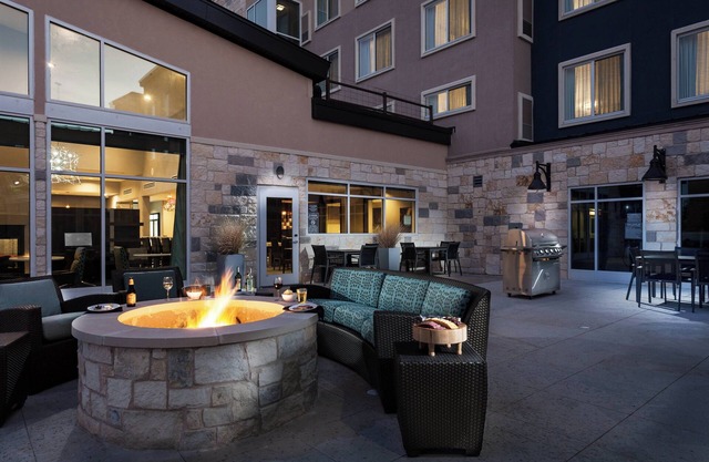 Residence Inn Austin Lake Travis/River Place