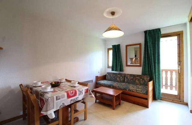 Residence Le Petit Mont Cenis - 2 Rooms for 4 People