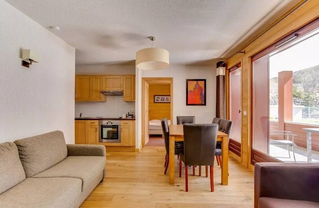 Residence Les Portes du Mont Blanc * - 3 Room Apartment 5/6 People