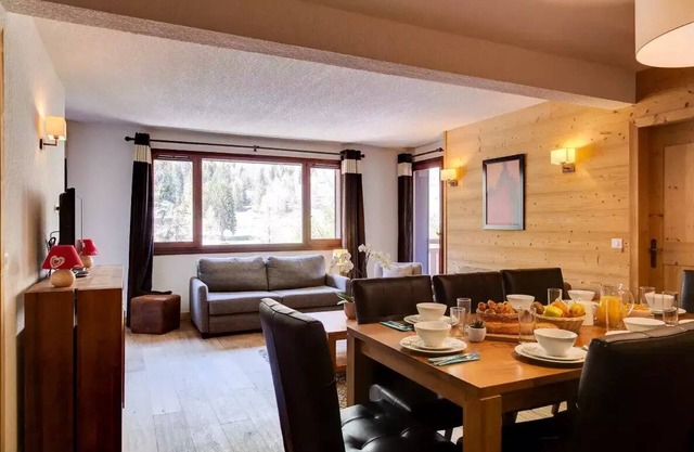 Residence Les Portes du Mont Blanc * - 4 Room Apartment 8 People