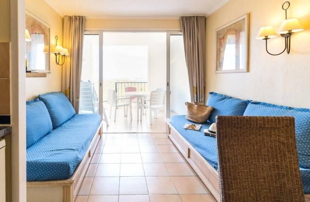Residence Pierre & Vacances Les Restanques du Golfe de Saint Tropez - Studio for 5 people - 1 sleeping area - Terrace or balcony