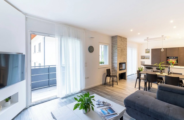 Residenza The Rock, Appartamento Deluxe con Balcone, A/c, Parcheggio, Wi-fi