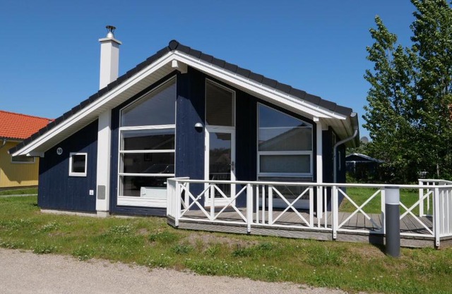 Resort 2 Ocean Cottage A 10