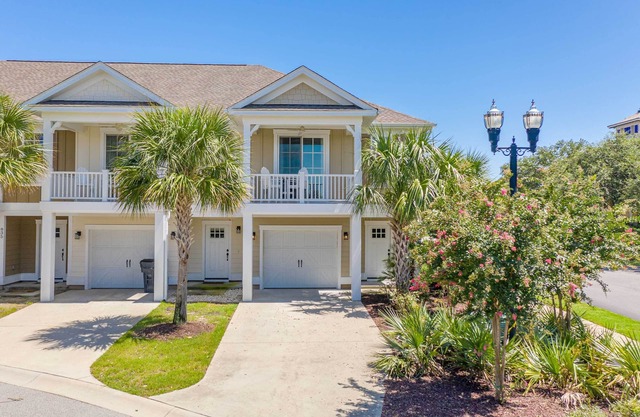 Resort Amenities: Chic North Myrtle Beach Condo!