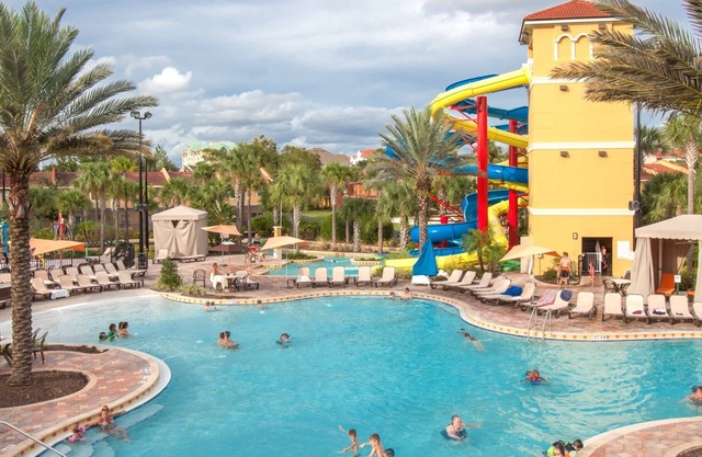 Resort fun awaits! Minutes from Disney, Universal & more - Sleeps 6