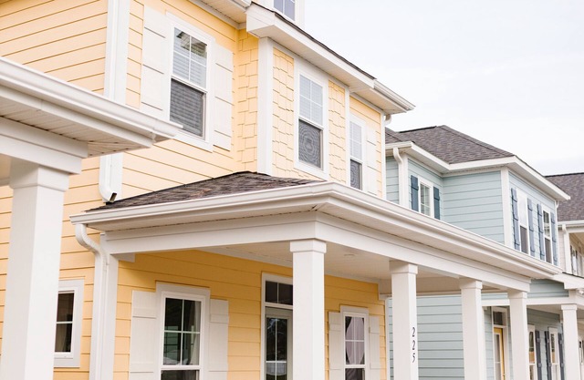 Resort style living in small town Beaufort NC