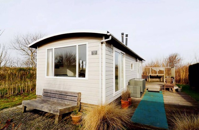 Restful Dune Chalet in Hollum between Golf course and Beach