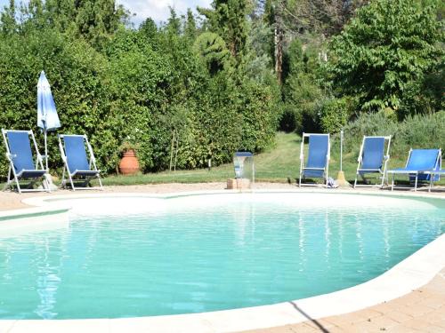 Restful Farmhouse near Forest in Vinci with Pool