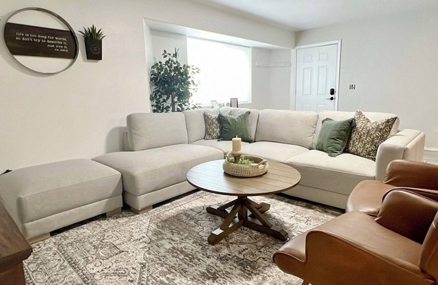 Restful Nest B 3bd&2ba in Midtown ANC