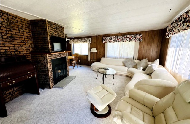 Retro Retreat