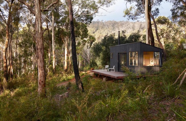 Ribbon Gum Retreat