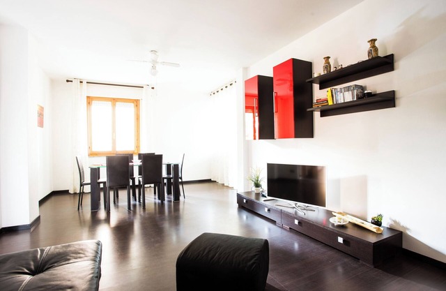 Riccione Comfort Living: with spacious terrace and convenient to the sea.