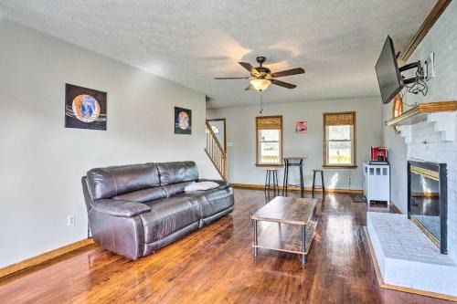 Richmond Area Home with Game Room and Patio!