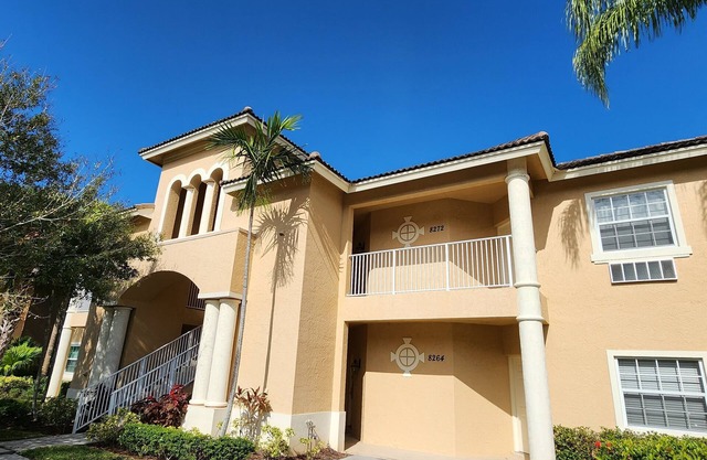 Right Direction Rentals 1 Bedroom Villa 8272